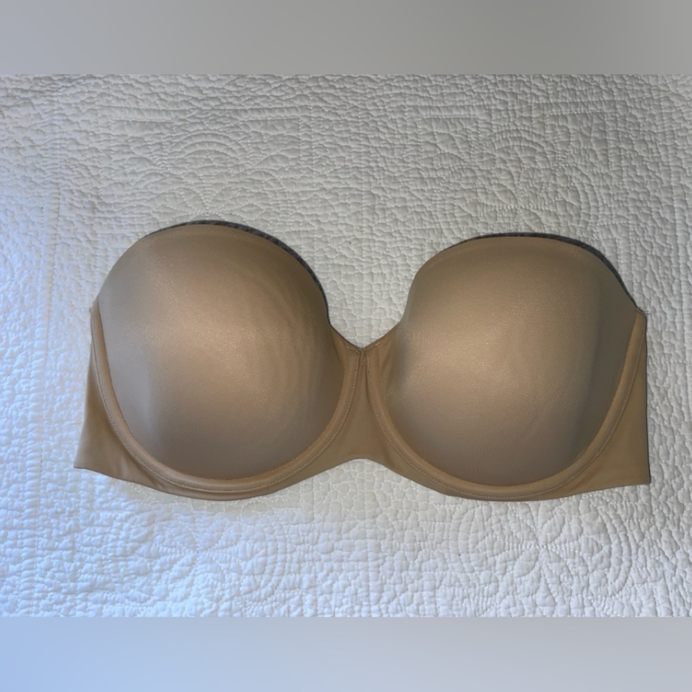 Cacique strapless nude bra size 40DD